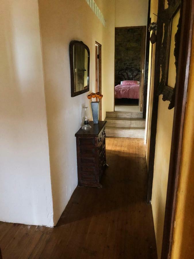 La Casa Del Chileno Guest House Liérganes Екстериор снимка