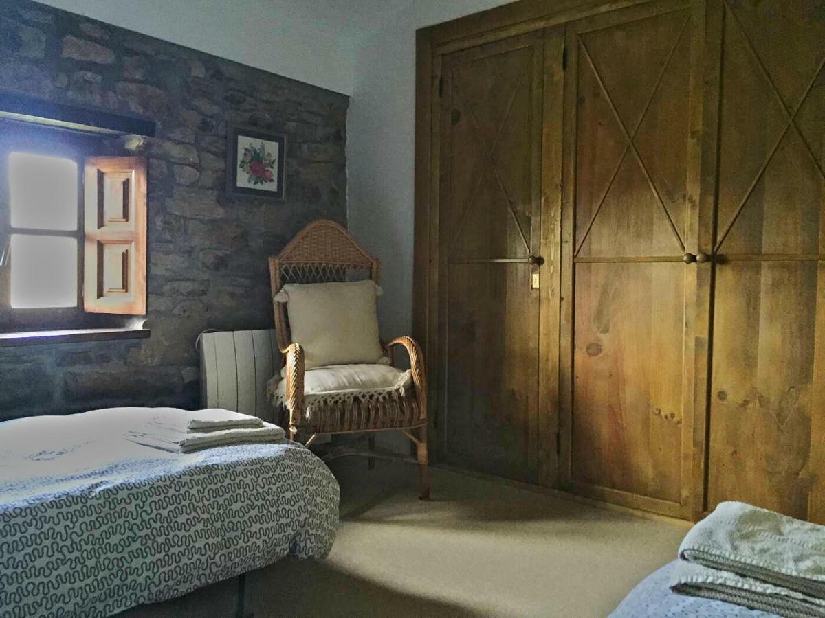 La Casa Del Chileno Guest House Liérganes Екстериор снимка